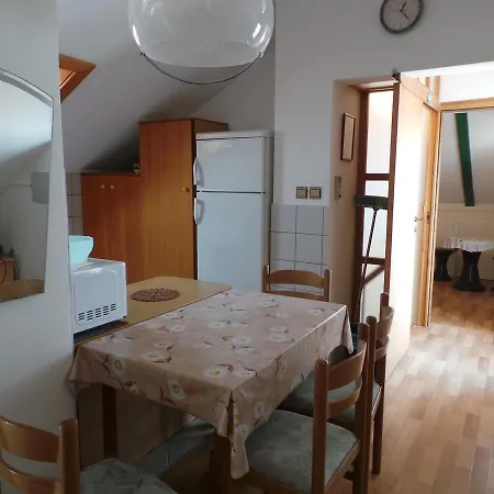 Apartment 1 Petrcane